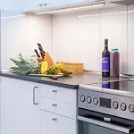 Have-a-nice-stay - Souterrain, Kino An Der Natur, U-bahn Nach Hamburg 400m - Bäcker&restaurants 500m - Lidl 800m - Zentrum 1,5km *