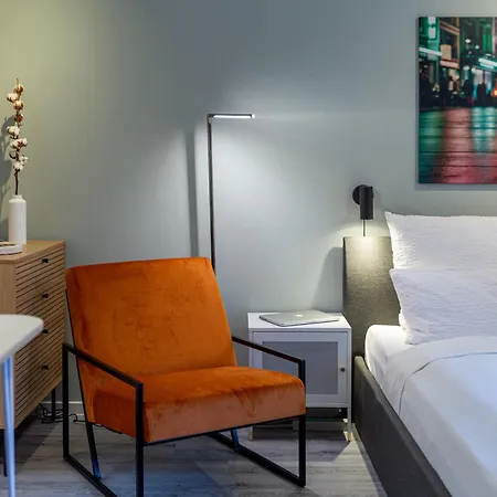 Have-a-nice-stay - Souterrain, Kino An Der Natur, U-bahn Nach Hamburg 400m - Baecker & Restaurants 500m - Lidl 800m - Zentrum 1,5km Apartment Ahrensburg