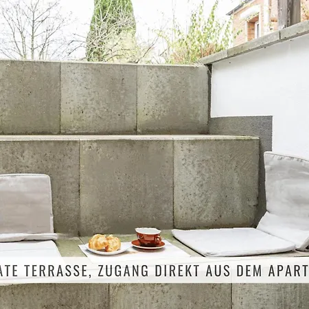 Apartment Have-a-nice-stay - Souterrain, Kino An Der Natur, U-bahn Nach Hamburg 400m - Baecker & Restaurants 500m - Lidl 800m - Zentrum 1,5km Ahrensburg