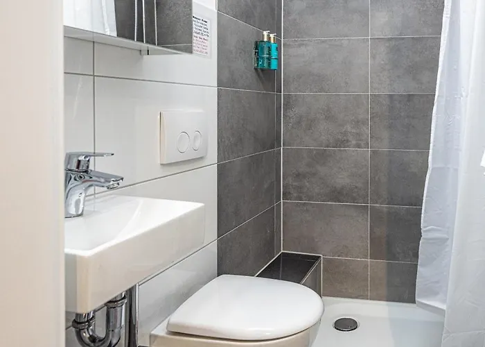Have-a-nice-stay - Souterrain - Ruhig - Nahe U Bahn Hamburg - Nahe Der *